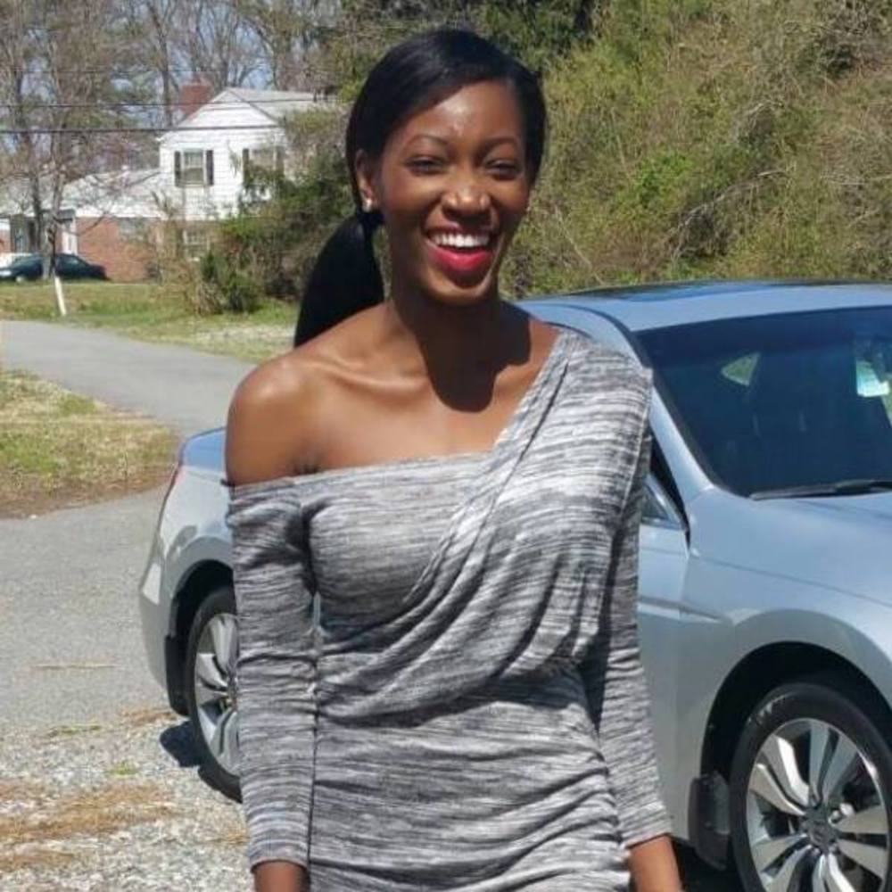 Meet your Posher, Vanessa